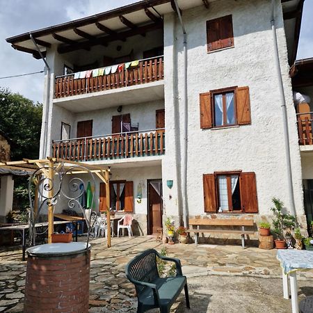 Casa Omnia B&B Castellamonte ภายนอก รูปภาพ