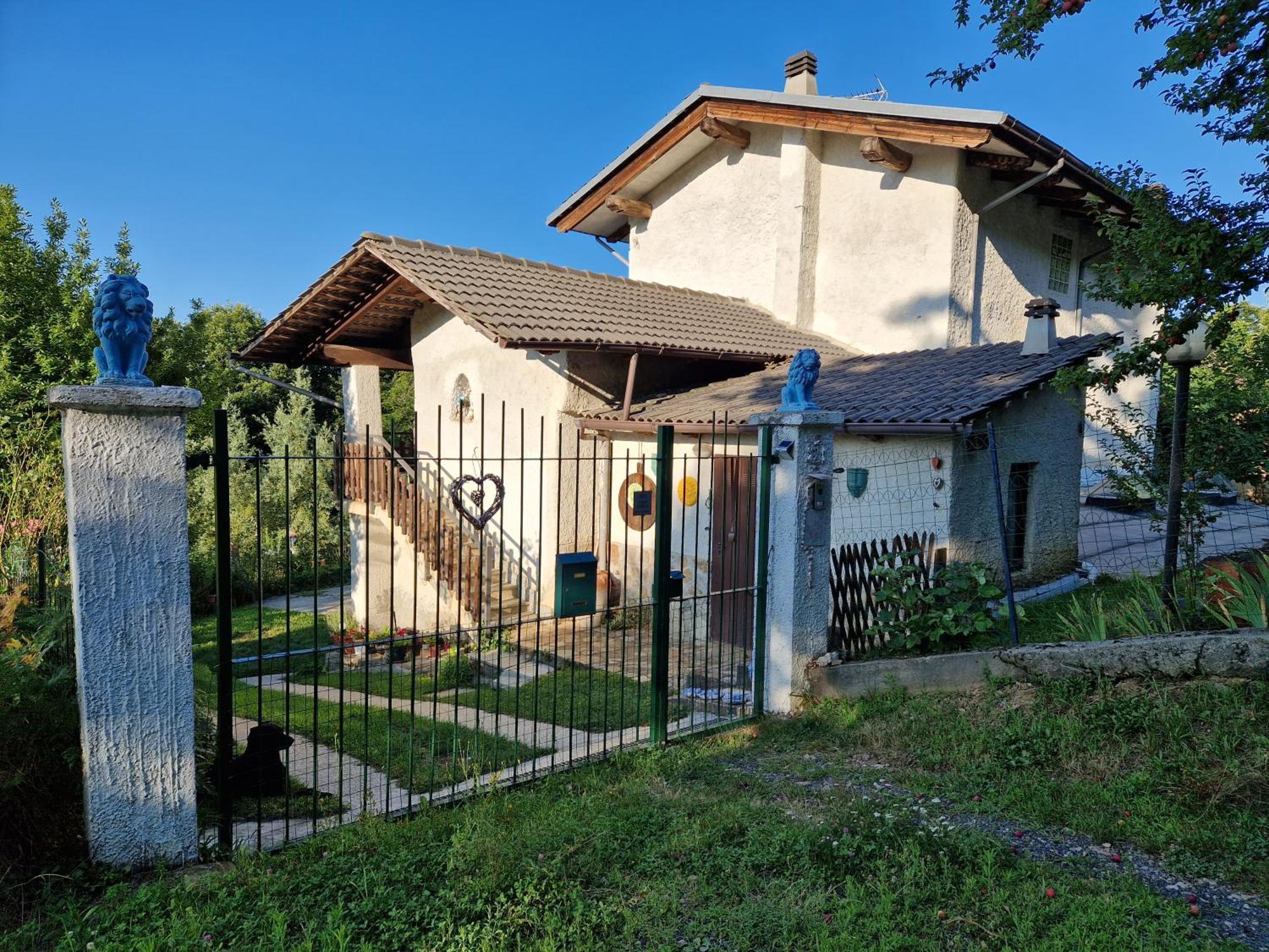 Casa Omnia B&B Castellamonte ภายนอก รูปภาพ